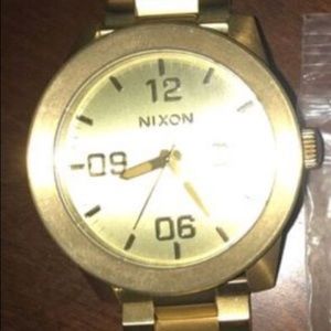 Nixon unisex watch